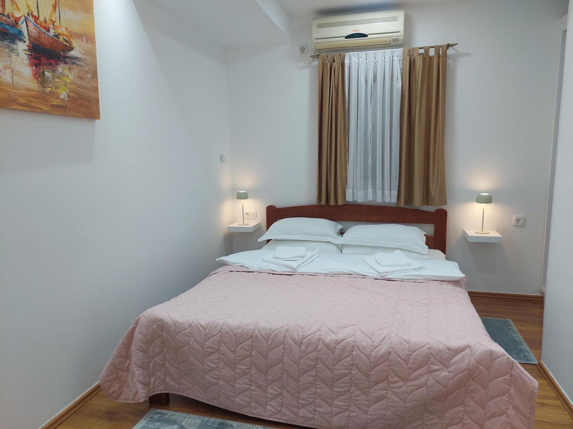 Apartments Nancy Котор Экстерьер фото