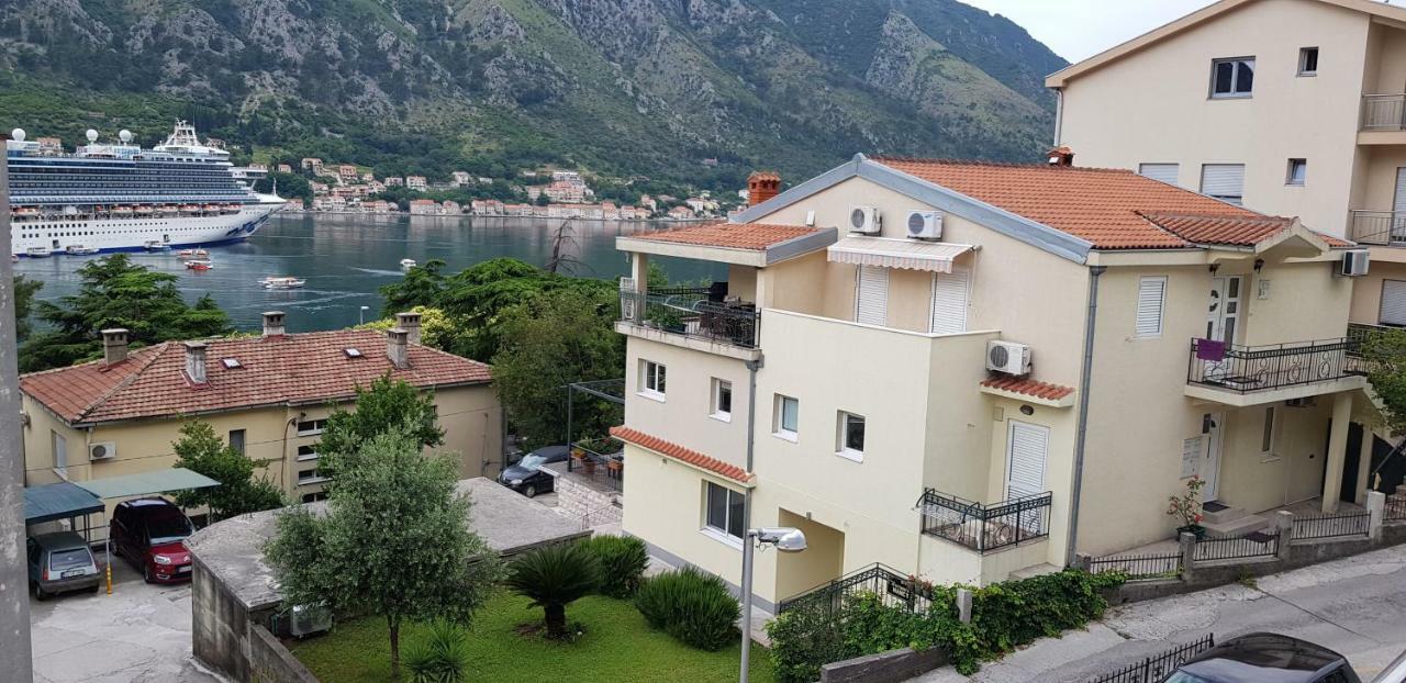 Apartments Nancy Котор Экстерьер фото