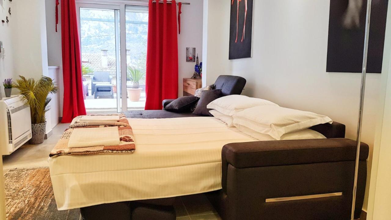 Apartments Nancy Котор Экстерьер фото